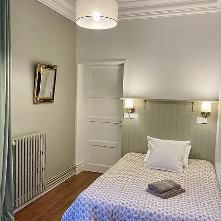 Bed and breakfast Les D'omaha Etablissement Avec Deux D'hôtes, Petit-déjeuner Compris Fait-maison Et Produits Locaux *