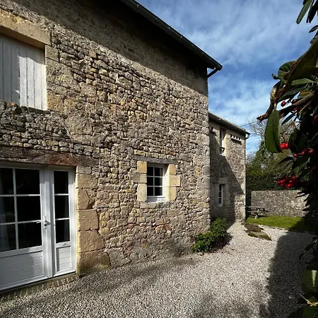 Couette-café Les D'omaha Etablissement Avec Deux D'hôtes, Petit-déjeuner Compris Fait-maison Et Produits Locaux 3*