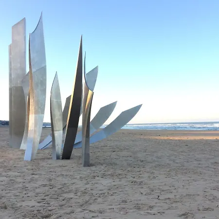 Les D'omaha Etablissement Avec Deux D'hotes, Petit-dejeuner Compris Fait-maison Et Produits Locaux