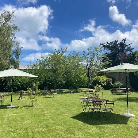 Les D'omaha Etablissement Avec Deux D'hotes, Petit-dejeuner Compris Fait-maison Et Produits Locaux 3*