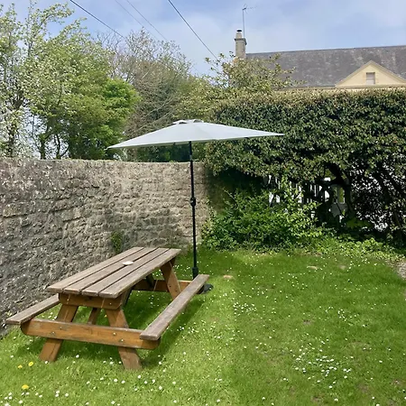 Les D'omaha Etablissement Avec Deux D'hotes, Petit-dejeuner Compris Fait-maison Et Produits Locaux Отель типа 