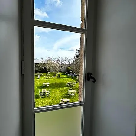 Bed & Breakfast Les D'omaha Etablissement Avec Deux D'hotes, Petit-dejeuner Compris Fait-maison Et Produits Locaux Vierville-sur-Mer