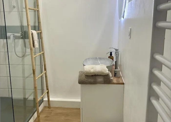 Les D'omaha Etablissement Avec Deux D'hotes, Petit-dejeuner Compris Fait-maison Et Produits Locaux Bed & Breakfast Vierville-sur-Mer